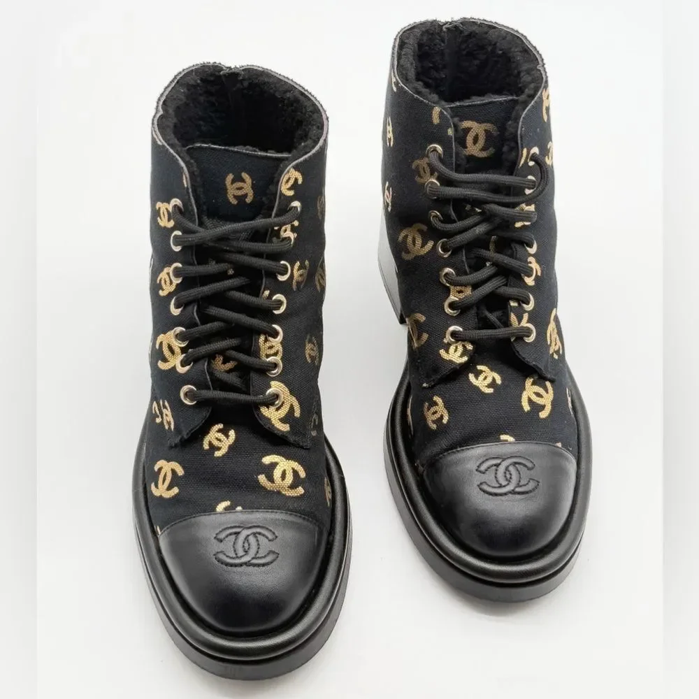 Chanel CC Logo Canvas Shearling Lace Up Combat Boots Black & Gold EU 39 US 8.5-8